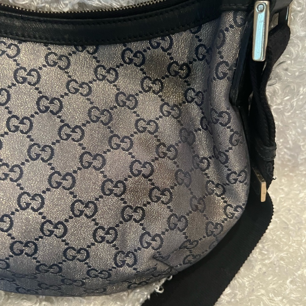 Gucci Navy GG Canvas Web Round Messenger Hobo Bag. - Picture 6 of 14